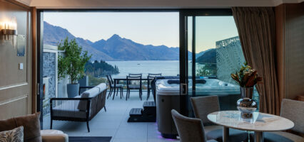 Accommodation Golf Queenstown New Zealand