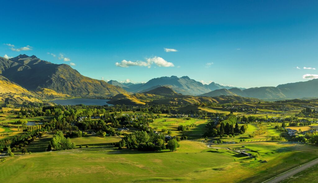 Self Drive Golf Holiday Queenstown New Zealand