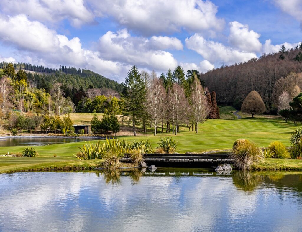 Wairakei Golf Course New Zealand Accommodation