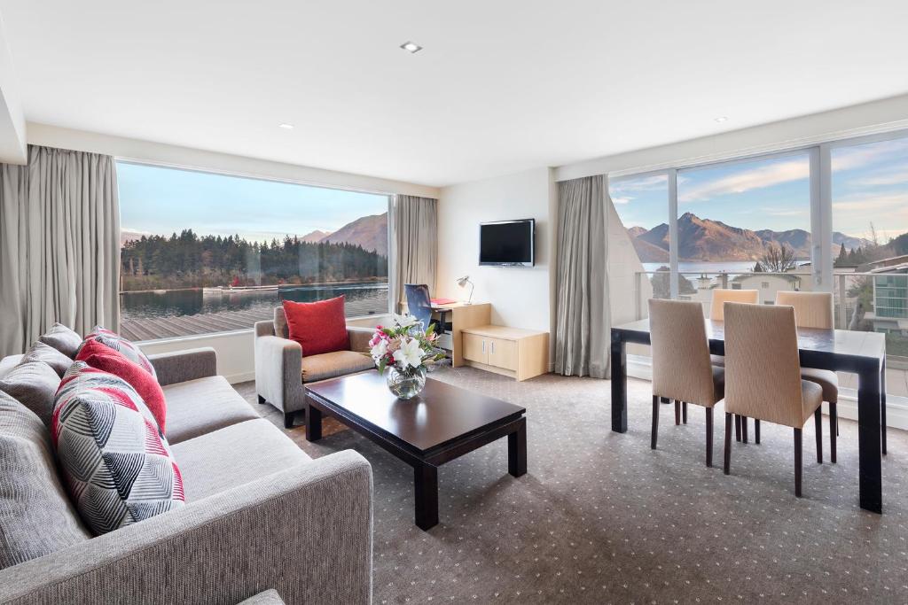 Crowne Plaza Golf Accommodation Queenstown