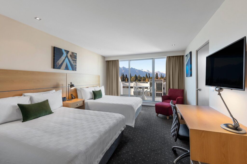 Crowne Plaza Golf Accommodation Queenstown
