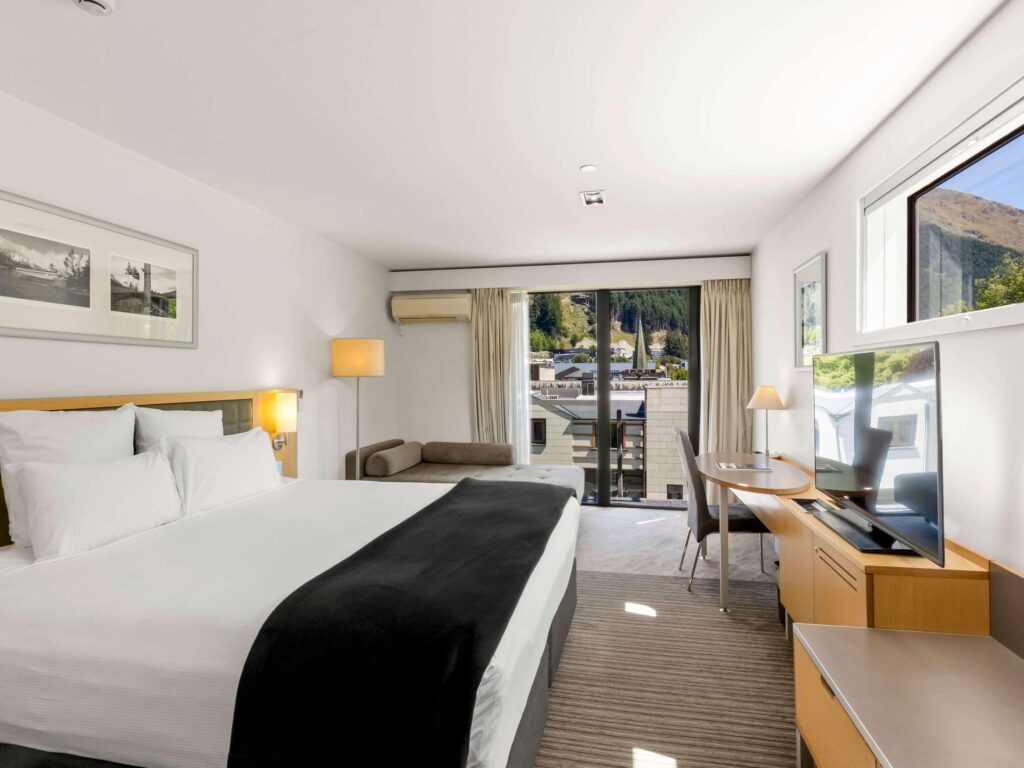 Novotel Golf Accommodation Queenstown
