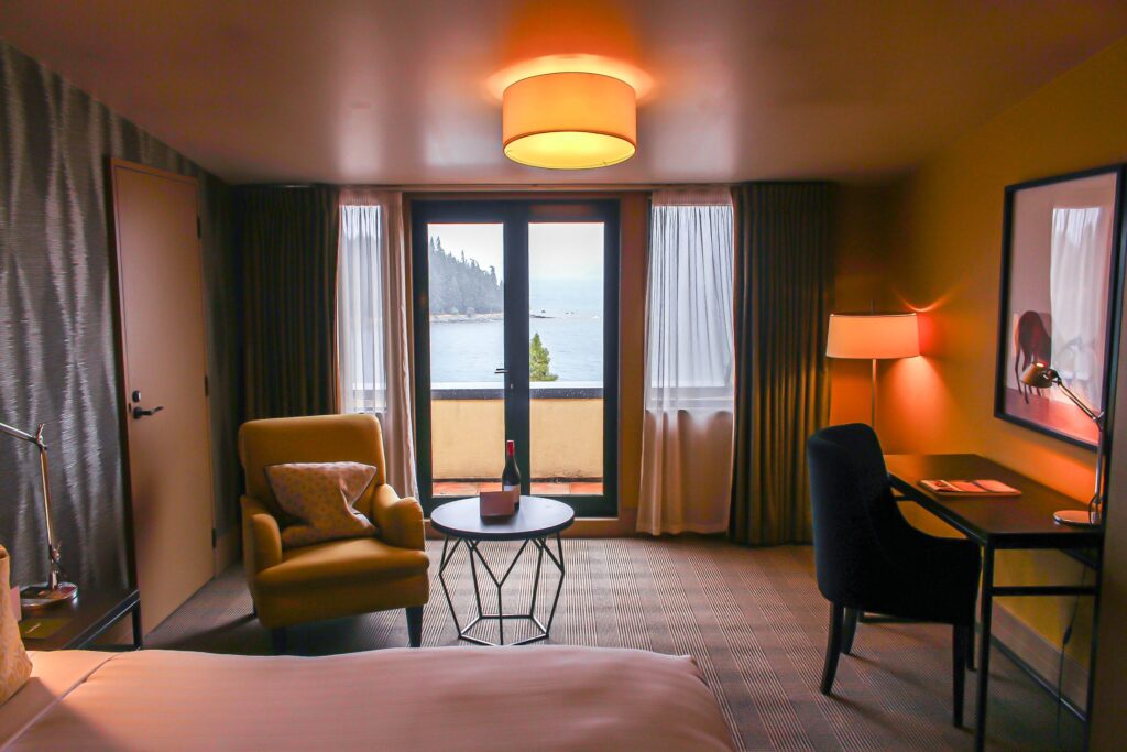 golf-tours-queenstown-st-moritz-accommodation-002