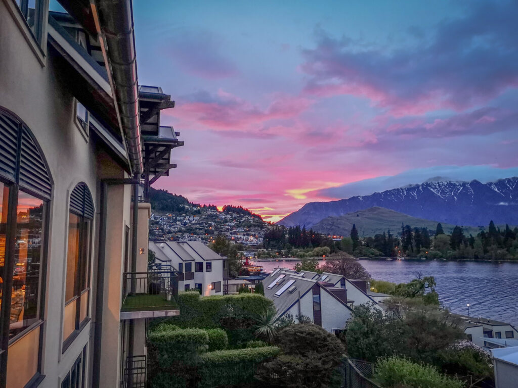 golf-tours-queenstown-st-moritz-accommodation-008