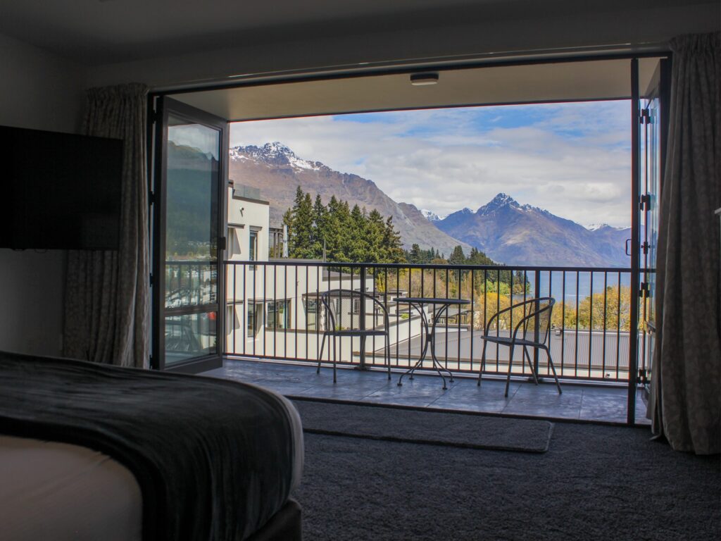 Golf Accommodation Queenstown Glebe Apartments