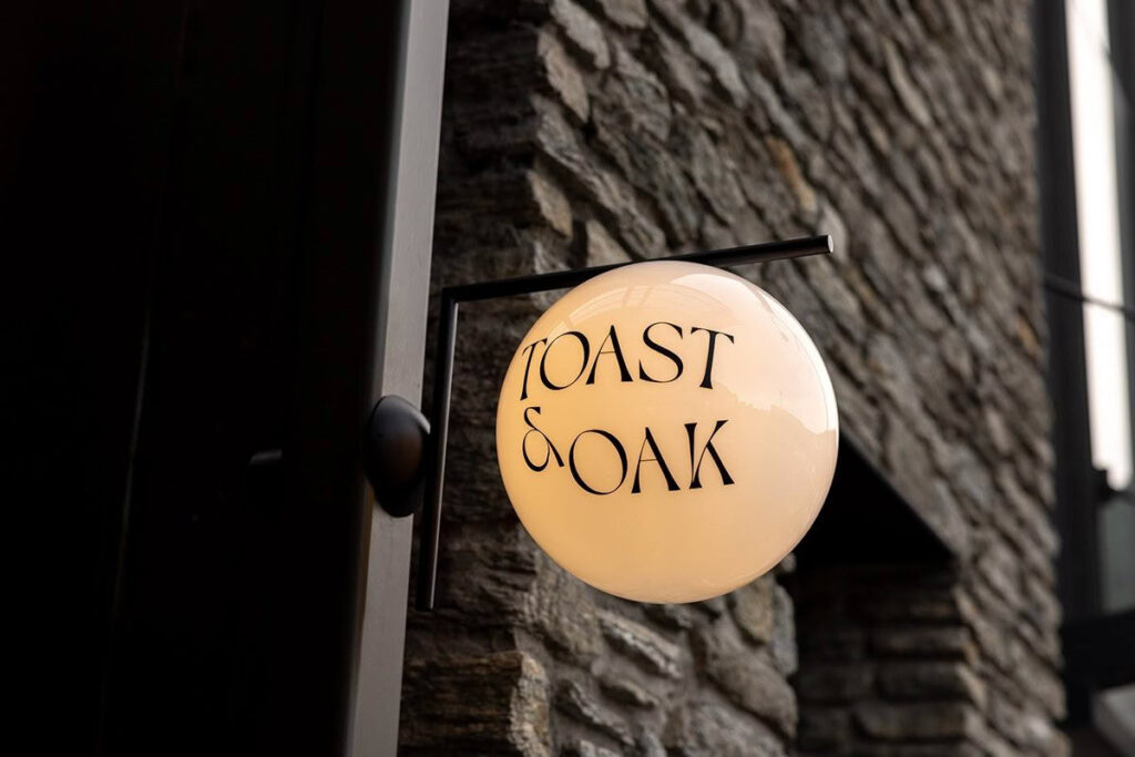 Toast & Oak Restaurant Queenstown